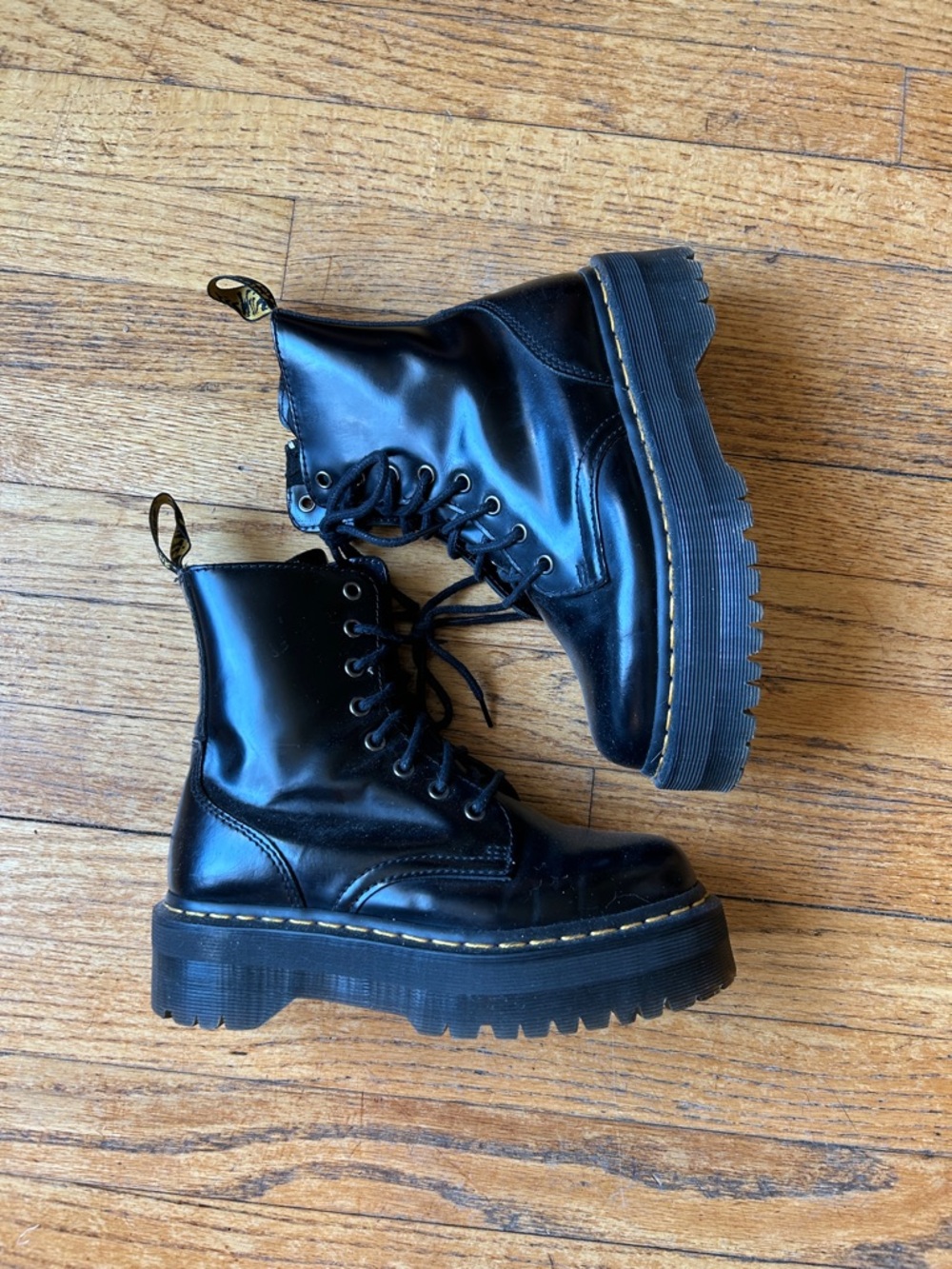 DM Jadon Platform Boots